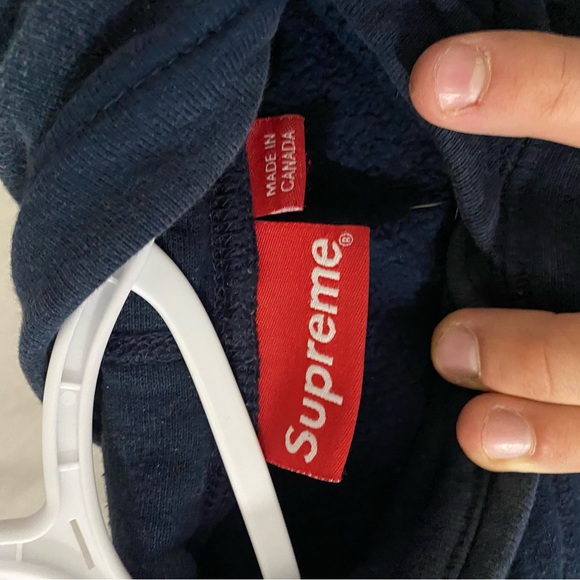 Supreme hoodie. Authentic hoodie with thick wool. Size L - Picture 4 of 4